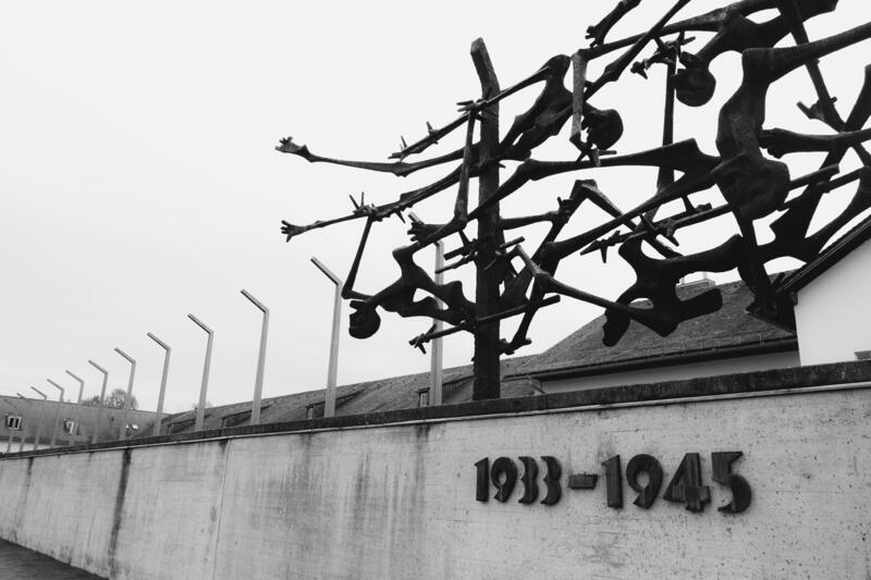 ./jpegsmall/KZ_Dachau_DSCF7016.jpg